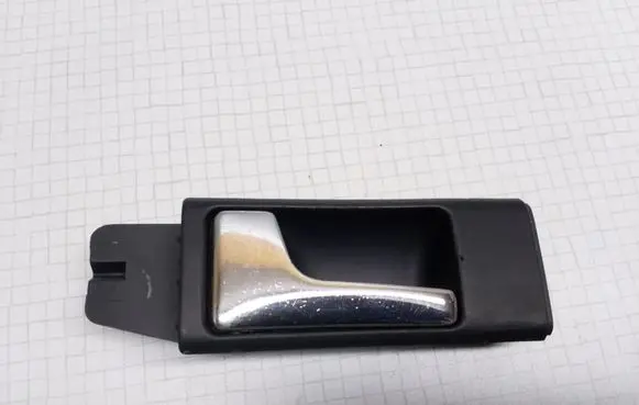 Audi A6 S6 C4 4A Front door interior handle 4A0837019