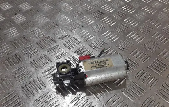 Chrysler Pacifica Seat adjustment motor 5809090