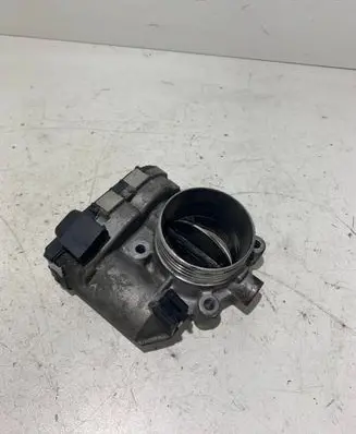 Volvo XC70 Throttle valve 8692720 07W075 0281002701