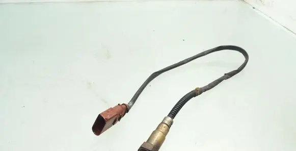 Audi A4 S4 B6 8E 8H Lambda probe sensor 058906265C 0258006305