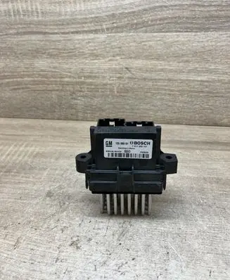 Opel Astra J Heater blower fan relay 13598091 F011500127