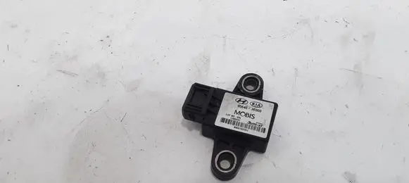 KIA Sorento ESP acceleration yaw rate sensor 956403E000