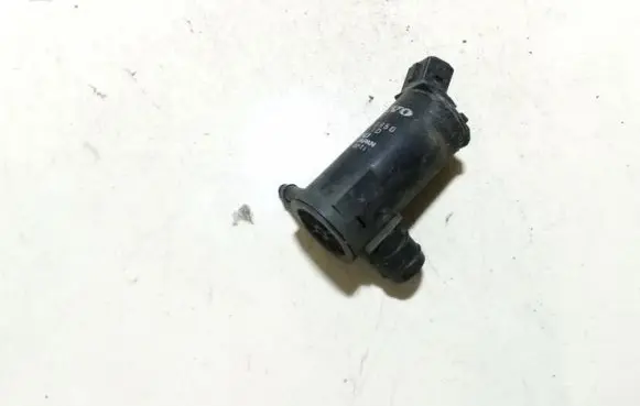 Volvo C70 Windscreen/windshield washer pump 9169611 060210-3950