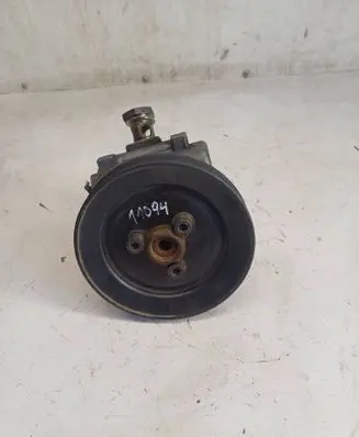 Volkswagen Transporter - Caravelle T4 Power steering pump