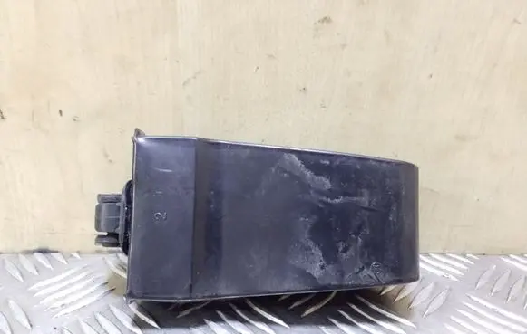 Front door check strap stopper
