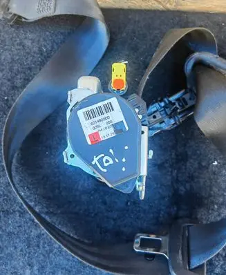Seat Toledo IV (NH) Front seatbelt 621492600