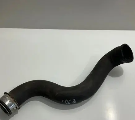 Mercedes-Benz E W211 Engine coolant pipe/hose