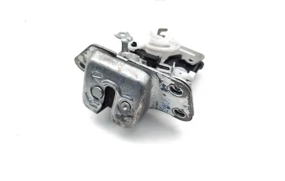 Jeep Commander Tailgate/trunk/boot lock/catch/latch 