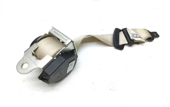 Maserati Ghibli Middle seatbelt (rear) 6700174420 627123600