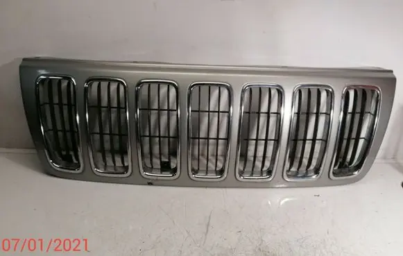 Jeep Grand Cherokee (WJ) Front bumper upper radiator grill 5GA71DX9AA