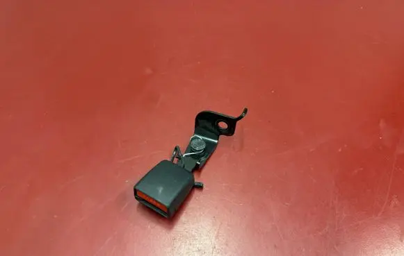 BMW X3 G45 Rear seatbelt buckle 5A24E11 5A24E1103