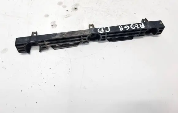 Tesla Model S Front bumper mounting bracket 100369300A
