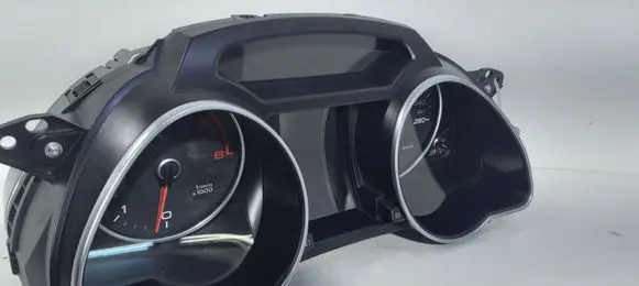 Speedometer (instrument cluster)