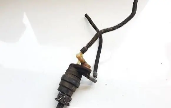 Opel Astra H Windscreen/windshield washer pump