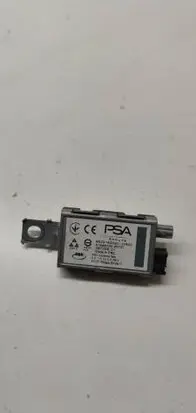Peugeot 208 II Aerial antenna amplifier 9833140080 28709ERC