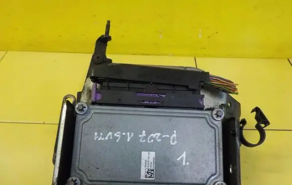 Peugeot 207 Torque split ecu control unit/module S122751105