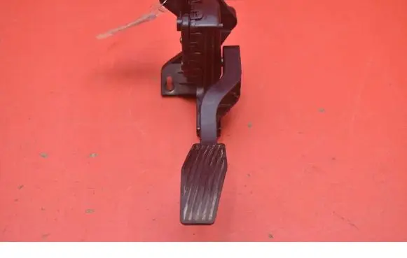 Opel Meriva A Accelerator throttle pedal 93335443DA