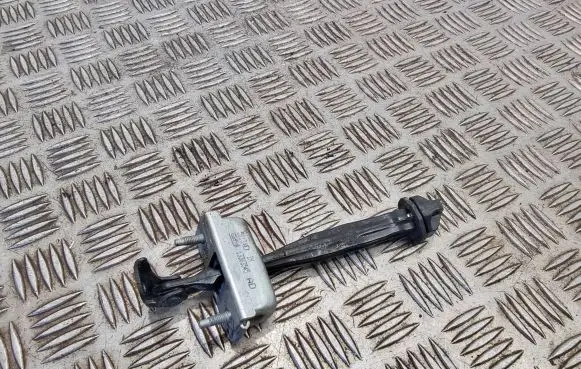 Opel Astra J Rear door check strap stopper 13363545