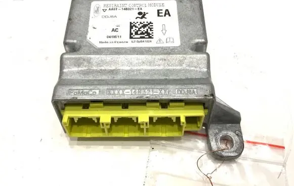 Ford Fiesta Airbag deployment crash/impact sensor AA6T-14B321-EA