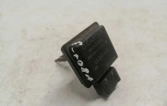 Peugeot 807 Coolant level sensor 63299058 9646902580 06105