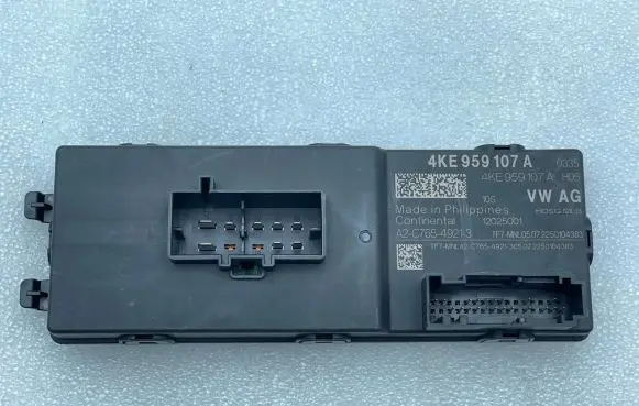 Porsche Cayenne (9Y0 9Y3) Tailgate/trunk control unit/module 4KE959107A A2C76549213