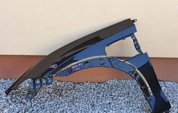 Lexus RZ Fender 