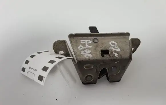 Toyota Aygo AB10 Tailgate/trunk/boot lock/catch/latch 693500H010