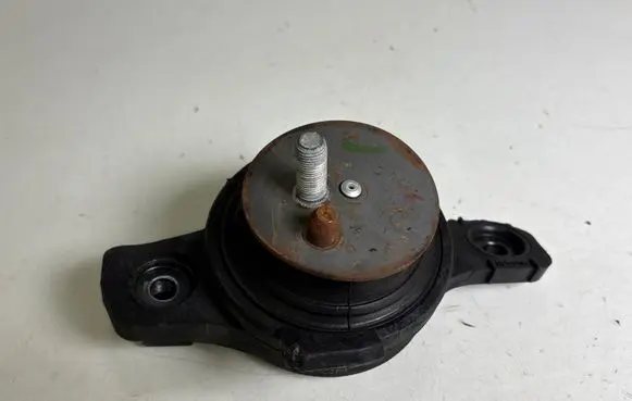 Subaru Outback (BT) Engine mount bracket 183022923A