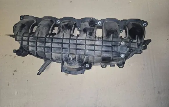 BMW X5 F15 Intake manifold 70323536