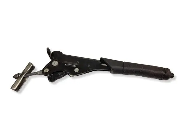 Citroen Berlingo Hand brake release handle 