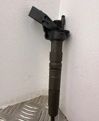 Mercedes-Benz ML W166 Fuel injector A6420701187 0445116026 140908