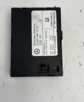 Mercedes-Benz S W220 Gateway control module A2204451900 5403545 410213008006