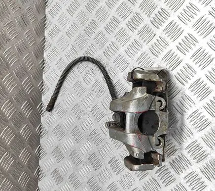 Mercedes-Benz CL C216 Rear brake caliper A2214230381