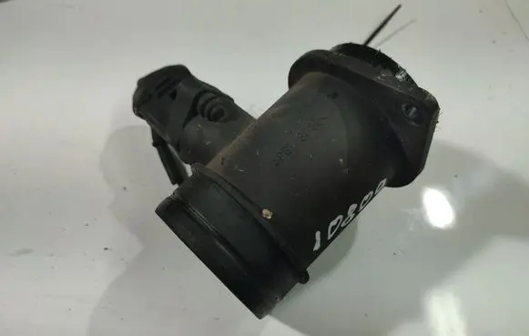 Volkswagen PASSAT B5.5 Mass air flow meter 038906461