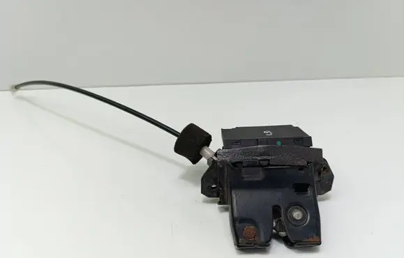 Mercedes-Benz E W211 Loading door lock A1717500085