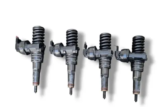Fuel injector