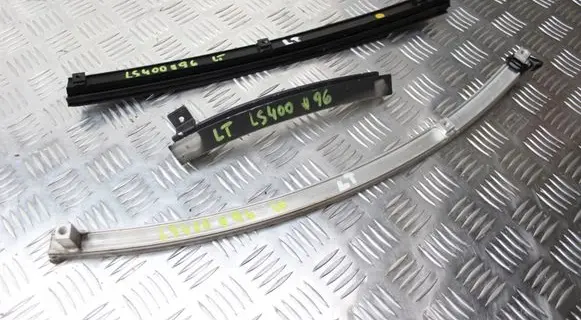 Lexus LS 400 Rear door windshield rail 