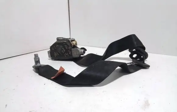 Alfa Romeo 147 Front seatbelt 049078