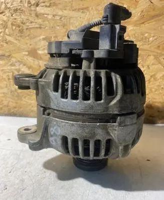 Skoda Yeti (5L) Generator/alternator 03F903023D