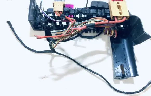 Audi A4 S4 B5 8D Fuse box set 8d1937545