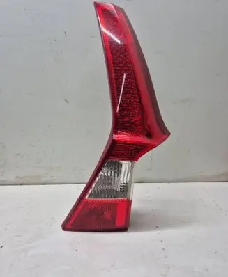 Tailgate rear/tail lights