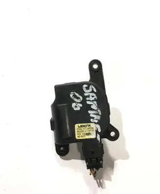 Hyundai Santa Fe Air flap motor/actuator AA1G5100 D332BP5AA