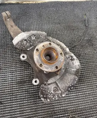 BMW 6 F12 F13 Front wheel hub 6775770 6850158