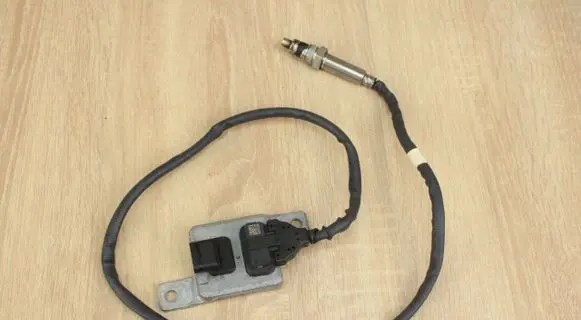 Audi A6 S6 C7 4G Lambda probe sensor 8K0907807J