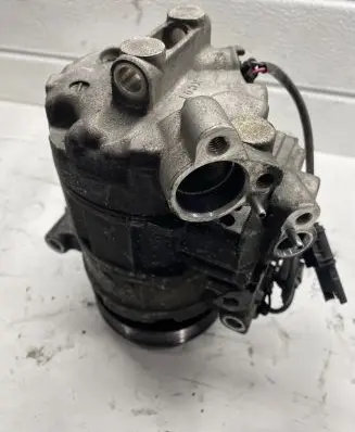 BMW X1 E84 Air conditioning (A/C) compressor (pump) 698786202