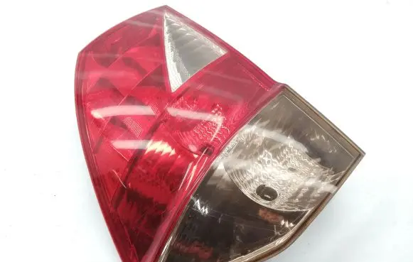 Honda FR-V Rear/tail lights E110927