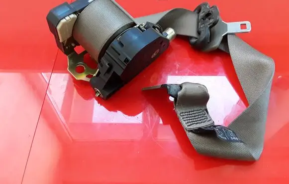 Jaguar S-Type Rear seatbelt 4R83F611B68AAAMB 33048278