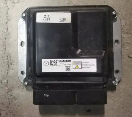 Mazda 6 Engine control unit/module R2BF18881A