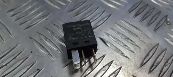 Volvo V70 Other relay 9441161 v23074