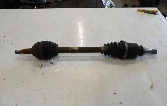 Renault Modus Front driveshaft 8200511225